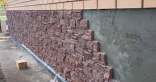 Профессиональная отделка фундамента панелями в Лесне в октябре