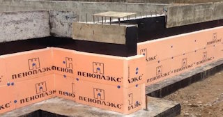 Утепление мелкозаглубленного фундамента в Лесне в октябре